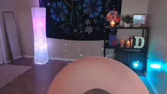 danispice Skinny babe jerking her shaved cunt
