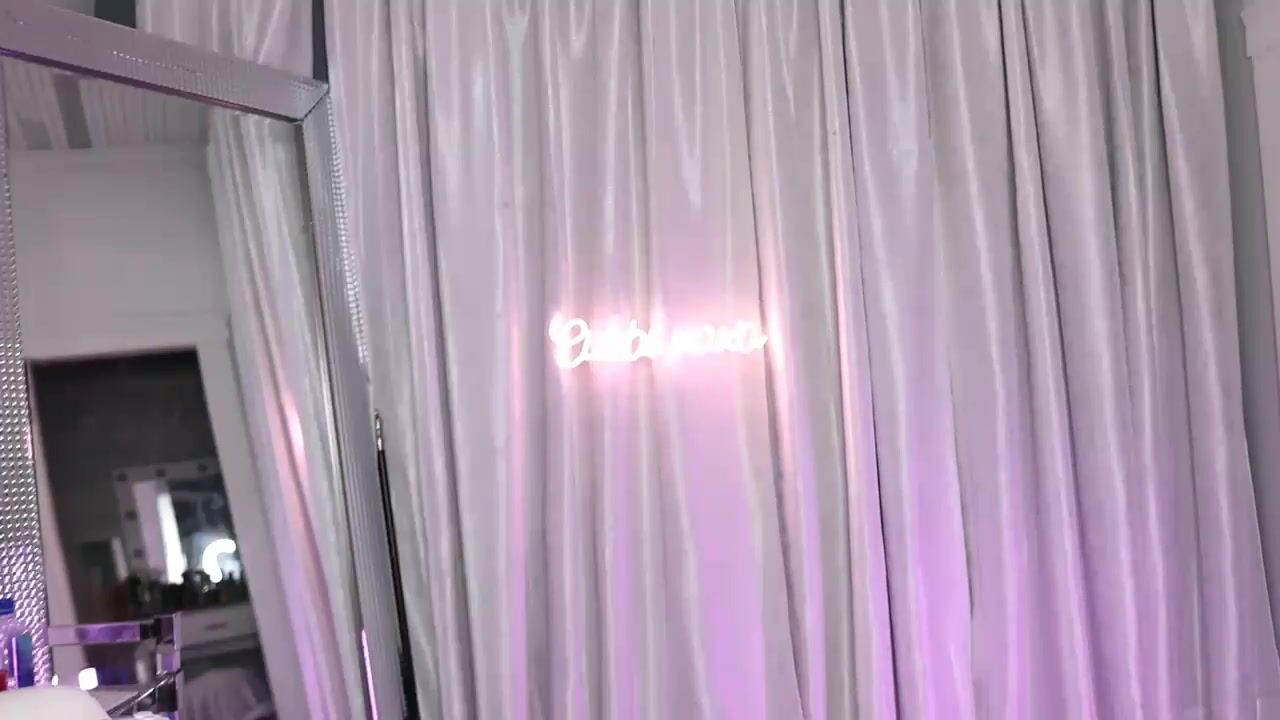 Watch Cubbixoxo Black haired passion shows beautiful sissy - masturbationgirl.com