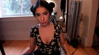 babylula Big breasted bitch posing in lingerie