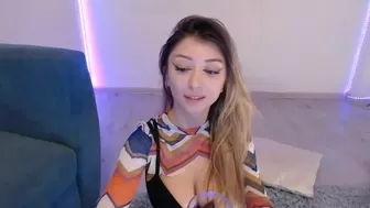 elissa25_ Cute babe jerks off with sex toys