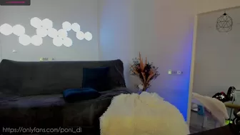 PONI__DI PPV for free show May-4-2022