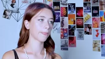 GwenHayes Sexy babes and masturbating pussy