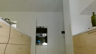 simonka  chic orgasm