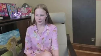 jenny_angelok chaturbate Cute lady caresses shaved cunt