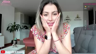 aliciawonder_ chaturbate Busty brunette sucks dildo