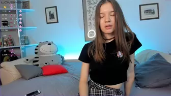 joanbenne chaturbate Hot chick fingering both holes