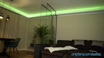 aalliss chaturbate Naughty bitch shows pussy