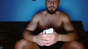 rachel4001 chaturbate Shy girl exposes beautiful tits