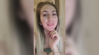 Anne Your Dirtiest Queen aka annemanifique onlyfans busty babe gently pulls pussy