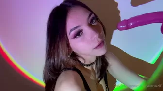 Mariana Cruz aka marianaacruzz onlyfans  put on display his chest