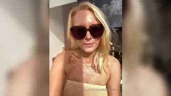 Arabella De Rose aka Hotwife aka arabelladerose onlyfans cute doll gives her pussy a dildo