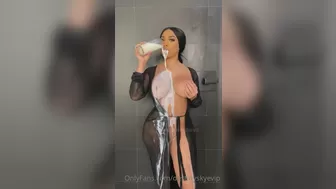 Destiny Skye aka destinyskye onlyfans wonderful davalka masturbates pussy phallus