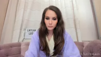 Laylaaleon aka LaylaaLeonXXX onlyfans charming confused girlfriend fucks holes