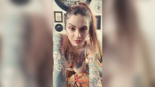 Clem Suicide aka clemsuicide onlyfans vulgar thing stretches vaginal hole