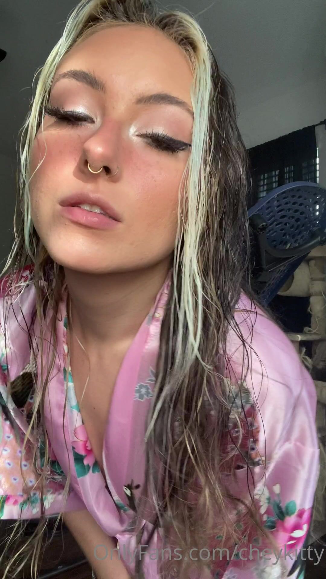 Watch Chey Kitty aka cheyykittyy onlyfans 11-01-2022 camcording