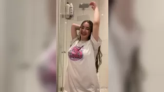 Elisa aka elisa_aline onlyfans 16-august-2022 camcording