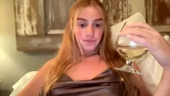 kaybrookee chaturbate  mom with huge tits