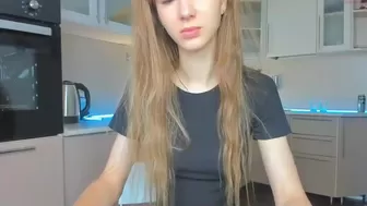 holly_cook chaturbate hot lady fucks her shaved pussy