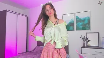 aria_muv chaturbate gorgeous slut in oil